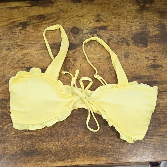 Yellow Ruffle Bikini Set - Picture 2 of 5